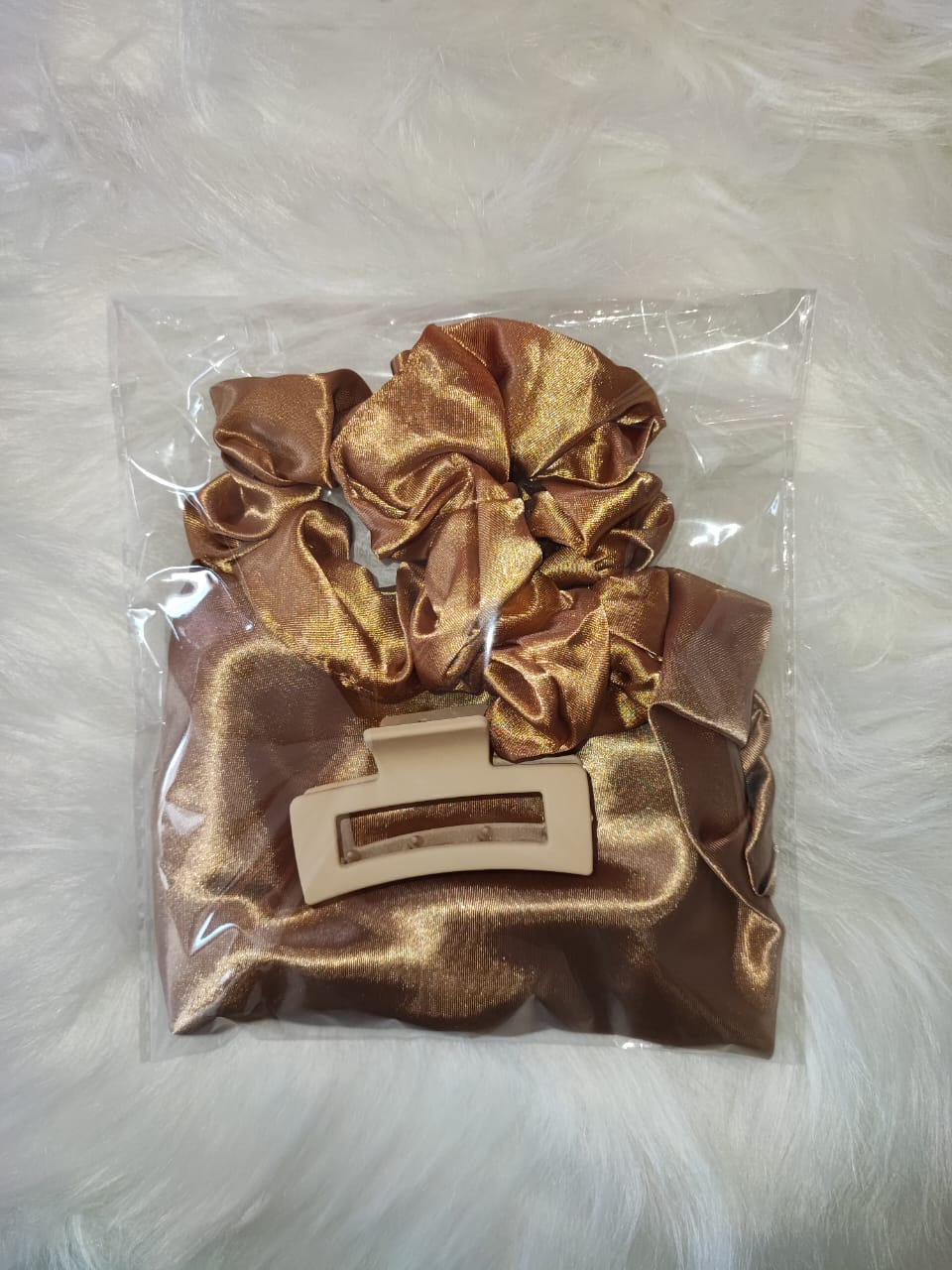 Bonnet, Scrunchie & Grip Set